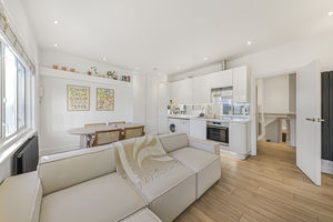 Photo 9- click for photo gallery